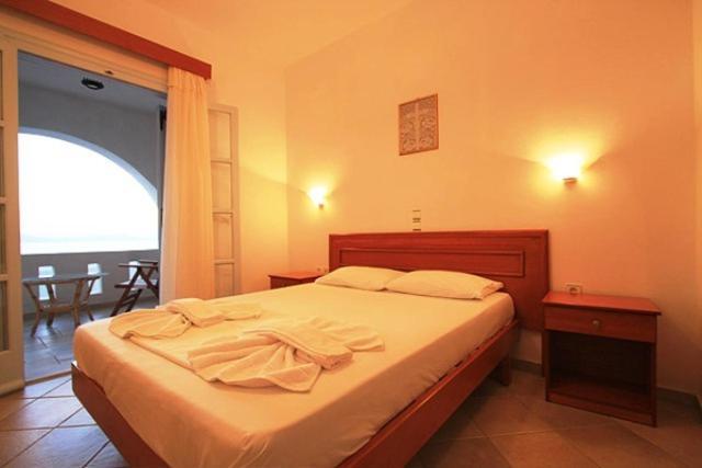 Pirgos Stelida Hotel Buitenkant foto
