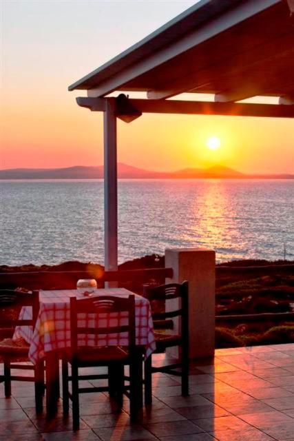 Pirgos Stelida Hotel Buitenkant foto