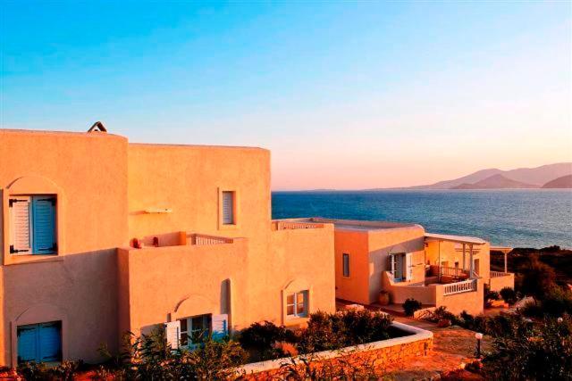 Pirgos Stelida Hotel Buitenkant foto